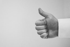 testimonials-thumbs-u